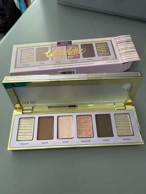 tarte tartelette to go Amazonian clay eyeshadow palette